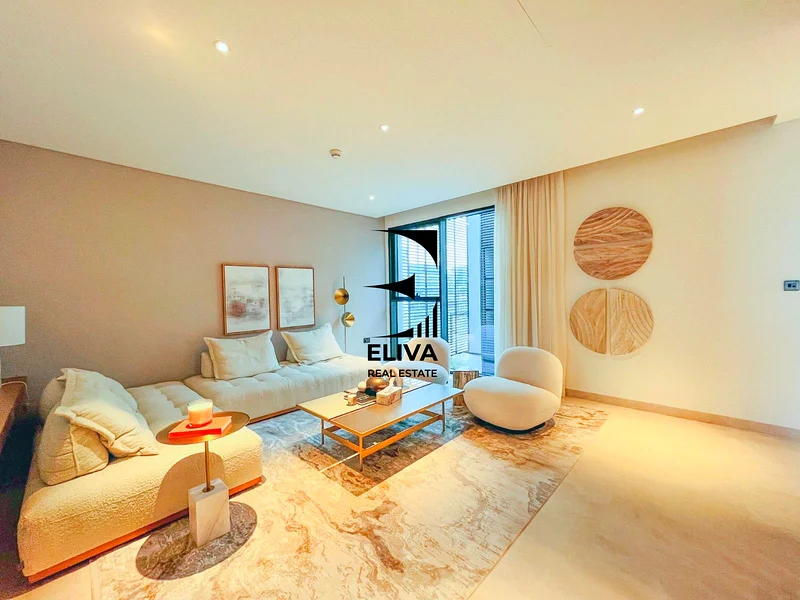 Single Row | Corner Unit | Huge Family Home63172204394241113