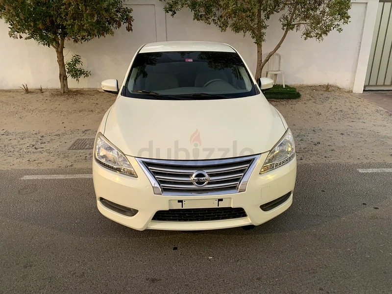 NISSAN SENTRA MODEL 2015 GCC SPACE CLEAN CAR NEW TYER NEW BATTERY631675598383381114
