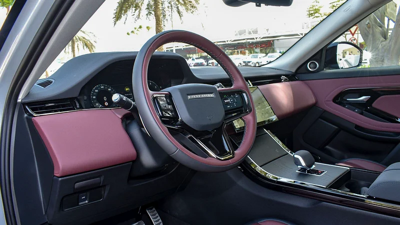 RANGE ROVER EVOQUE SE P250 DYNAMIC 2025!! BRAND NEW CAR!! MENTIONED PRICE IS FOR EXPORT ONLY63159712364161114
