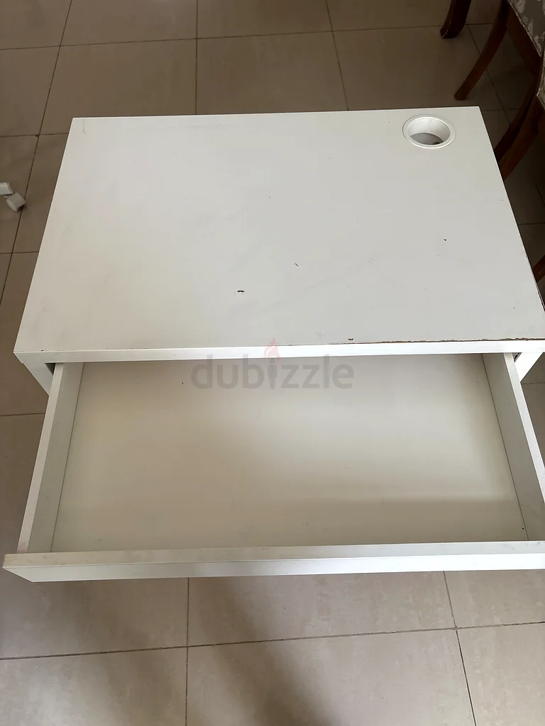 Minimalist White Study Table with Chair - Perfect for Home Offices!63218311826051111