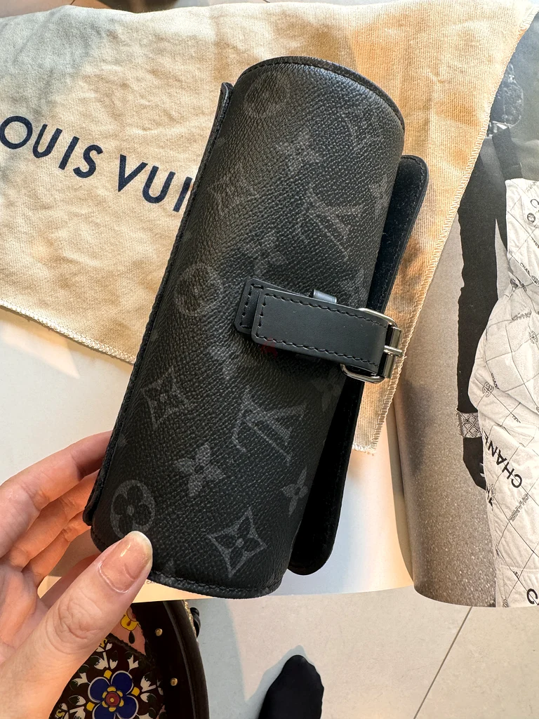LV authentic Watch Case travel pouch luxury watch M43385363240637541123111