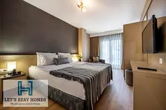 Summer Discounted Offer| Kitchen | Furnished | Secure Stay | Access to Gym &amp; Pool |Book Now