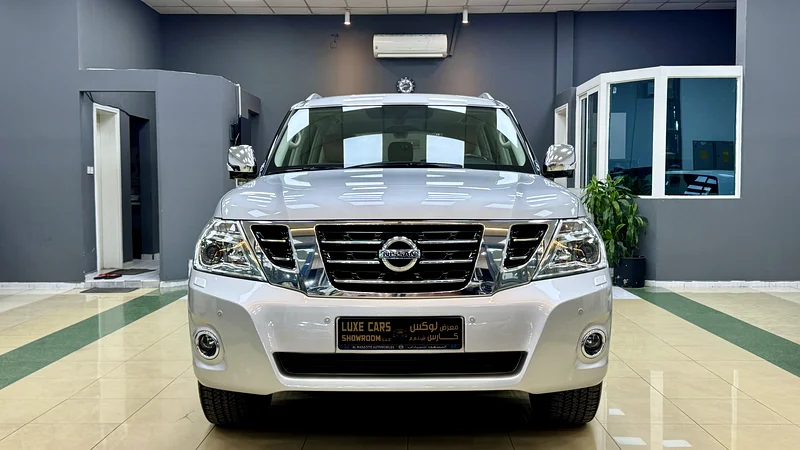 نيسان باترول 2019 V6 بلاتينوم، مالك أول، خيار كامل63177100597123111