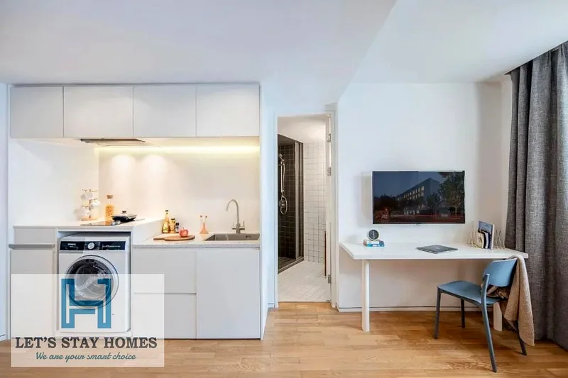 Affordable Elegance | Walk to Metro | Gym & Pool Included | Free Parking | 24/7 Security63169454692738111