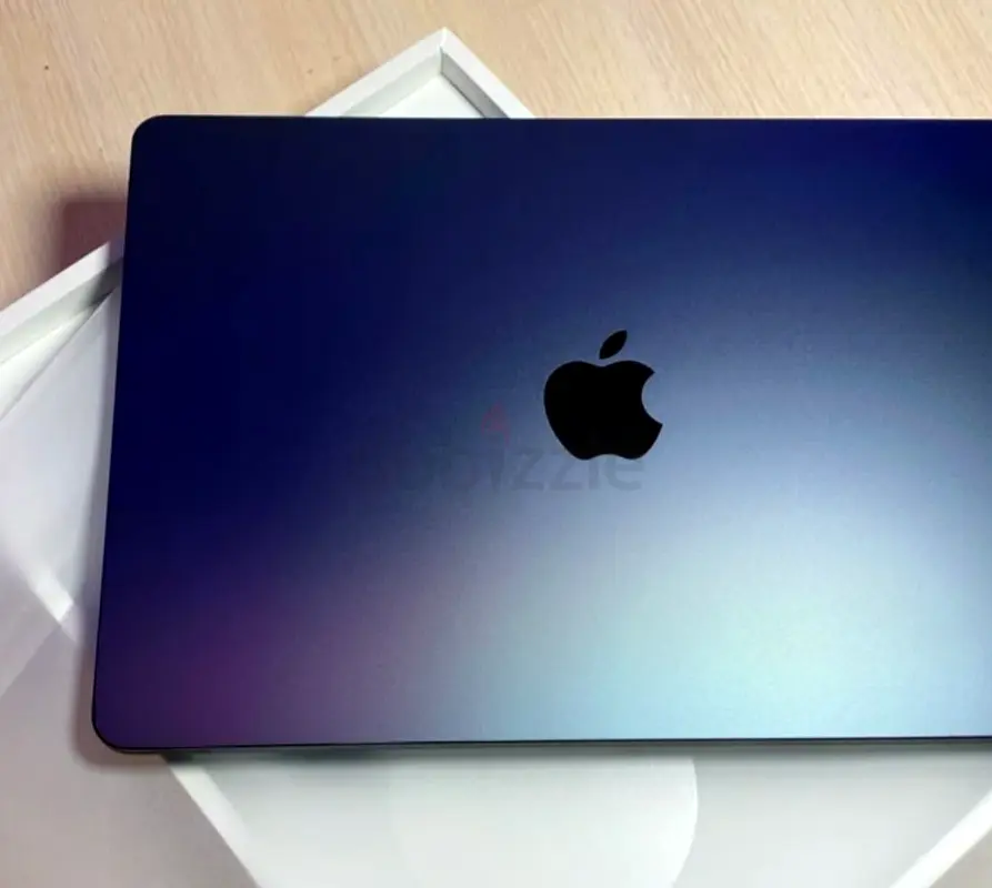 Macbook Air M363256077494915112