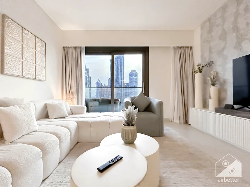 BURJ CROWN MODERN 2 BHK with Balcony ALL BILLS Inc. + FREE Parking & Wifi63833112509058110
