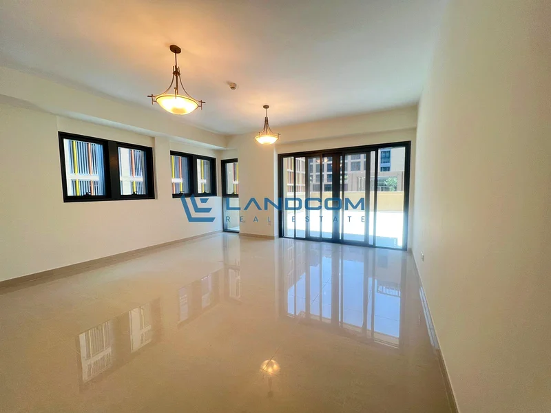 ✨ Spacious & Luxurious 2BR + Huge Balcony | Prime Location |Close to Metro |✨62935673257857112