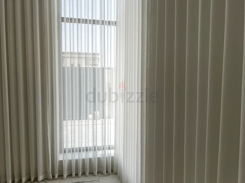 Curtain with installation63222844321153112