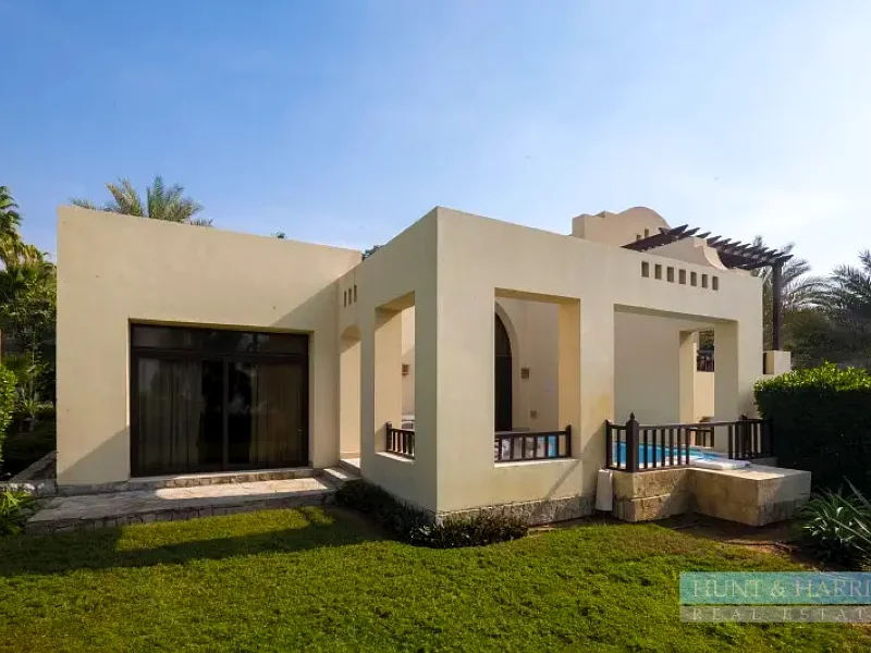 فيلا من 3 غرف نوم للبيع في كوف روتانا - ببركة سباحة خاصة وإطلالة على البحر63858041281282113