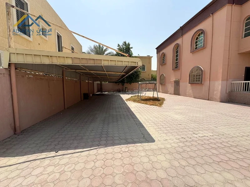 مساحات واسعة * سعر قابل للتفاوض * ملكية حرة63871394418818111