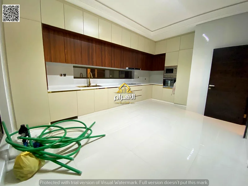 Without a down payment, own a villa with luxurious finishes. The price includes fees and central air conditioning.63902866090115113