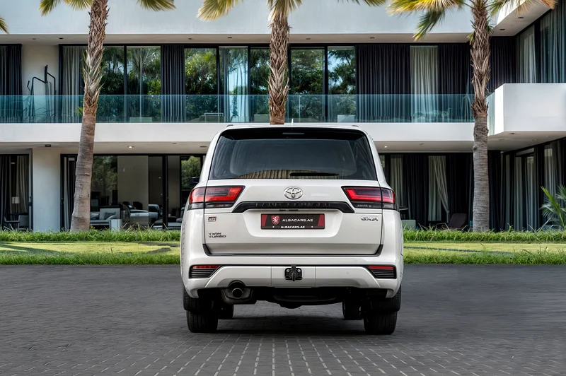 4,602 P.M  | Land Cruiser | 0% Downpayment | Agency Warranty!62931644665473114