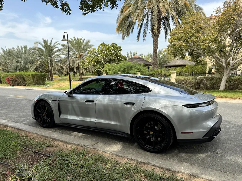 Porsche Taycan GTS. DIRECT FROM OWNER63150479039105112