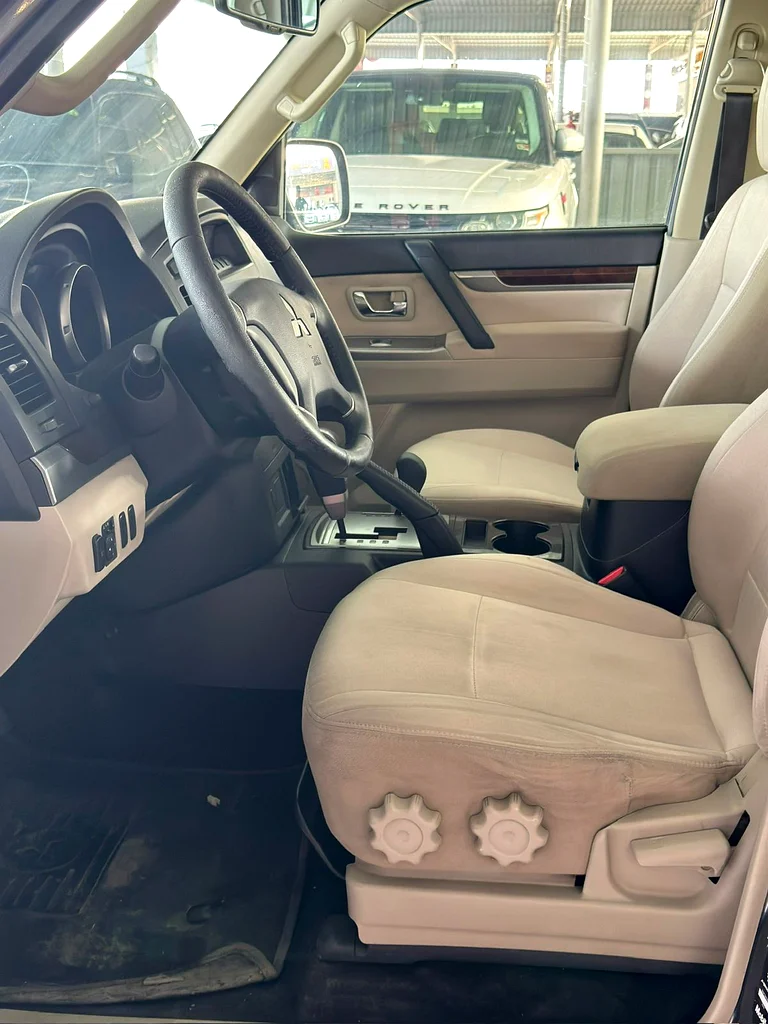 For sale Mitsubishi Pajero Gulf in excellent condition62863730393857113