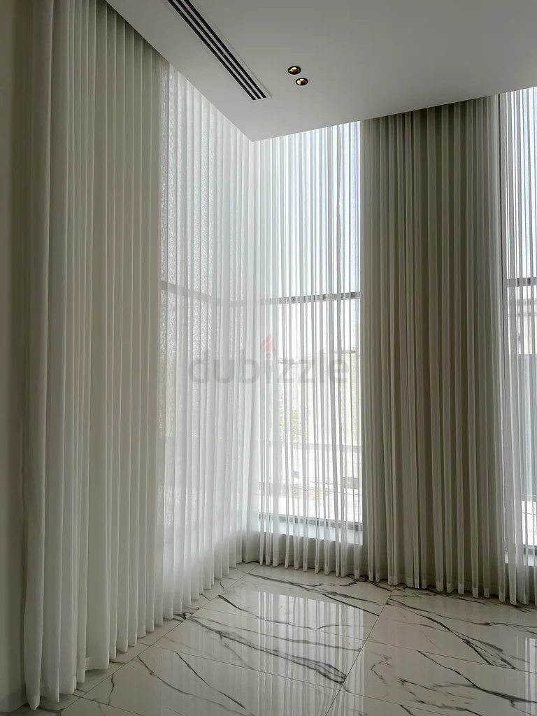 Curtain with installation632228443211531125