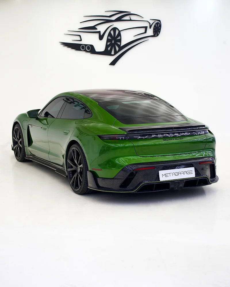Porsche Taycan Turbo , Full Mansory Green-Black / 1of163150947345027113