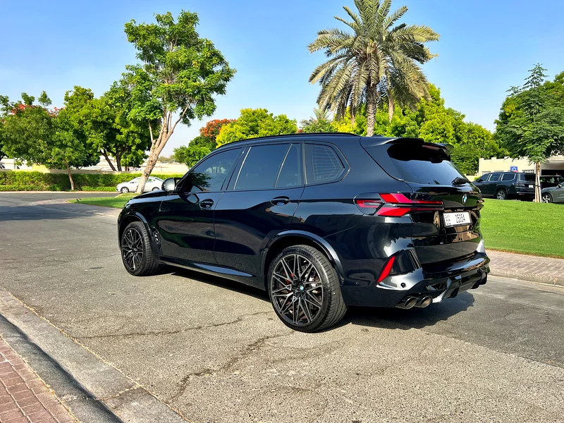 2025 GCC BMW X5M - 5 YEARS WARRANTY / SERVICE63159711415937113