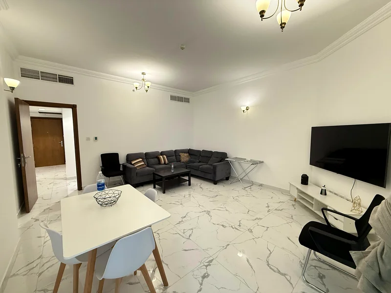 | STUNNING FULLY FURNISHED | TWO BEDROOM WITH 2 PARKING | AND OPEN VIEW BALCONY |63887947113089113