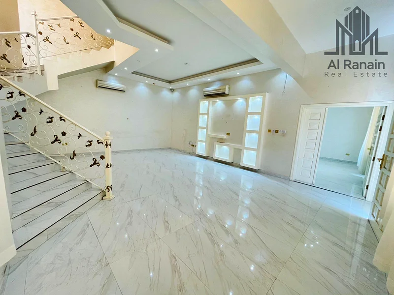 3 Br Duplex Villa | Private Entrance , Yard63151848151426113