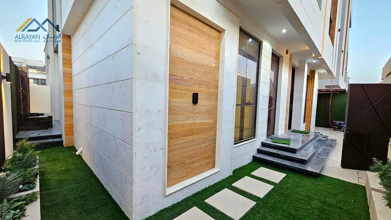 Modern villa with registration fees included | Electricity and water included | Air conditioners included | Central air conditioning | Freehold for al63871901418369112