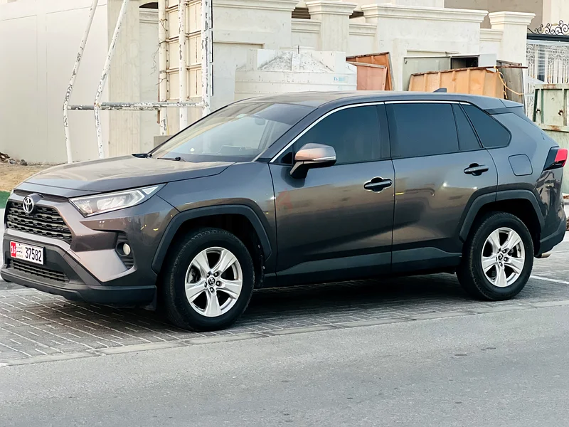 Personal Used RAV4 2019 mint condition63146741243906111