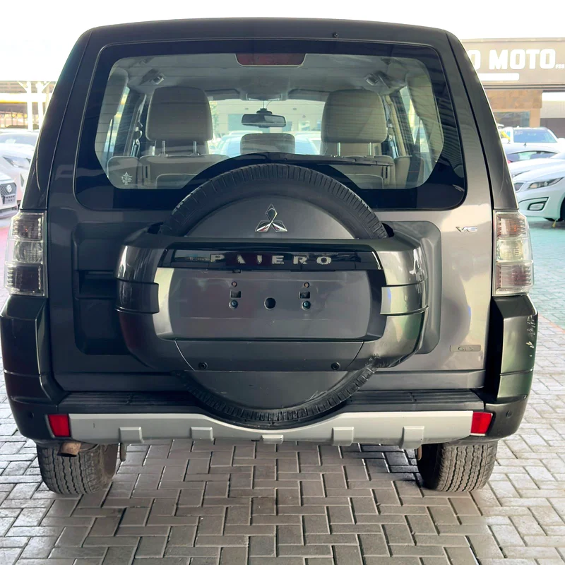 For sale Mitsubishi Pajero Gulf in excellent condition62863730393857112