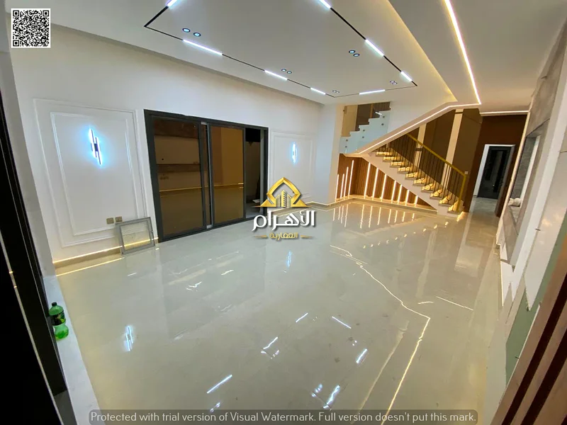 للبيع، فيلا حديثة بلمسات فاخرة، وبركة سباحة، وسطح، وتكييف مركزي، متضمنة رسوم التسجيل.63901798518659111