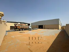 Warehouse for Rent in Sharjah With Open yard