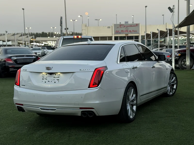 Cadillac CT6 GCC specs, fully loaded, in very good condition63398487748355111