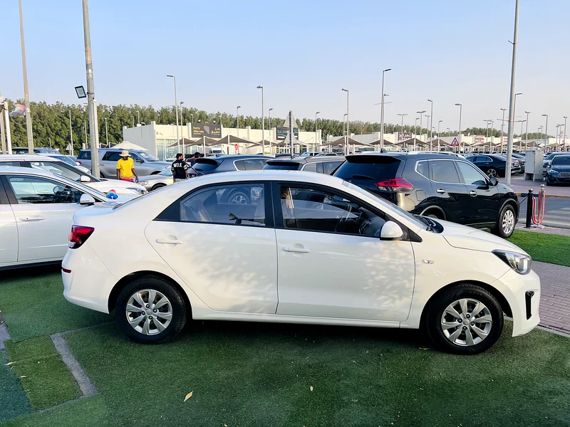 Kia pegas/Low mileage/GCc/Very clean car63151841544065114