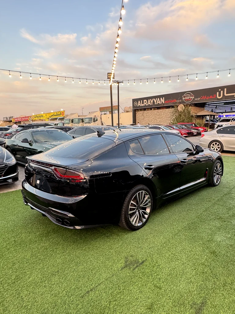 Kia Stinger full option63152289334401113