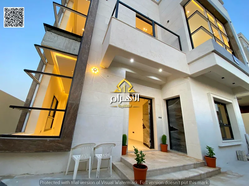 Luxury villa for sale in Al Helio 2 - Ajman 🔹 Don't miss the opportunity to own a luxury villa with a modern design and high specifications: 📍 Locat63901904383363114