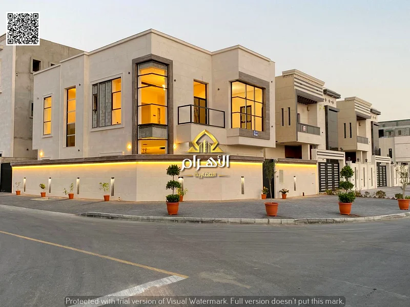 Luxury villa for sale in Al Helio 2 - Ajman 🔹 Don't miss the opportunity to own a luxury villa with a modern design and high specifications: 📍 Locat63901904383363110