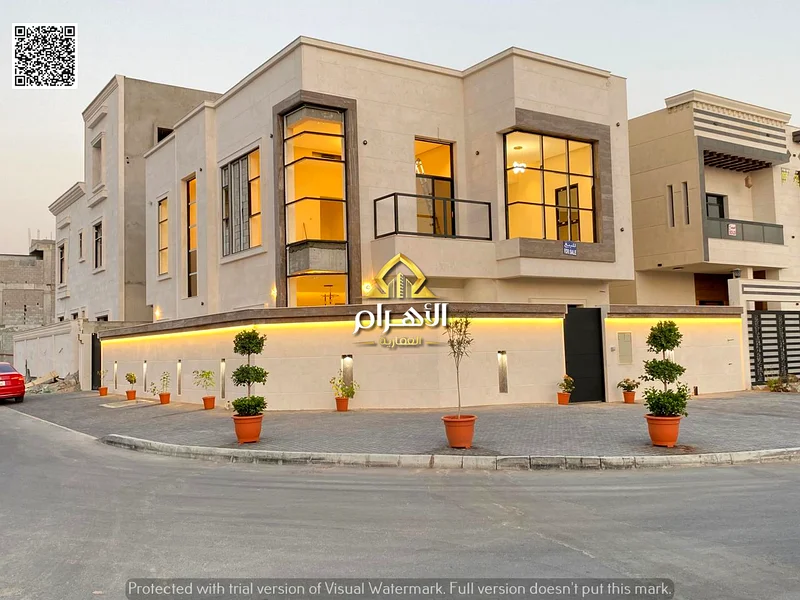 Luxury villa for sale in Al Helio 2 - Ajman 🔹 Don't miss the opportunity to own a luxury villa with a modern design and high specifications: 📍 Locat63901904383363111