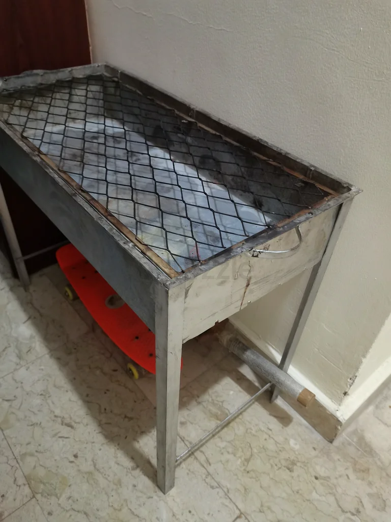BBQ stand for sale63241126399362111