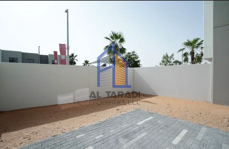 3 غرف نوم مذهلة + خادمة | مجتمع فاخر63152754551169112