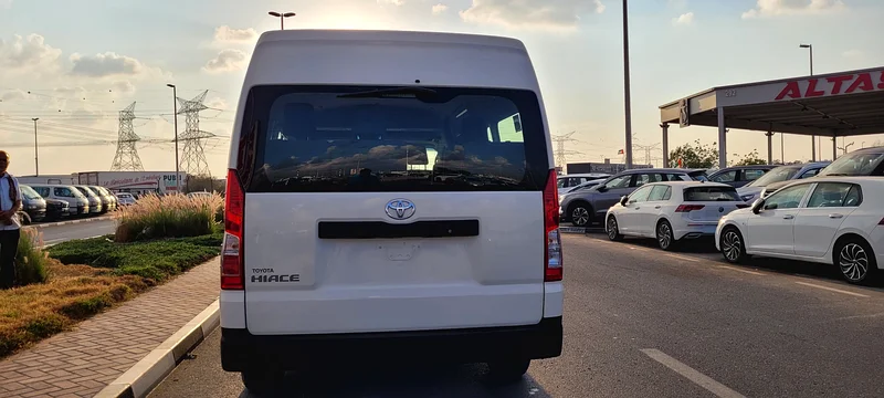 2020 TOYOTA HIACE VAN62863730747139113