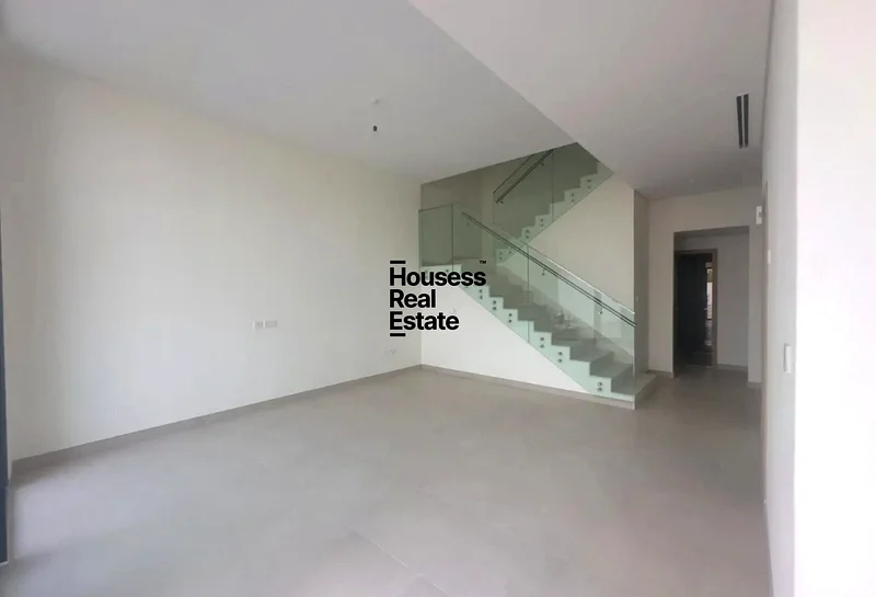 Corner Unit | 4 Bed + Maid room | Prime Location63165229296643112