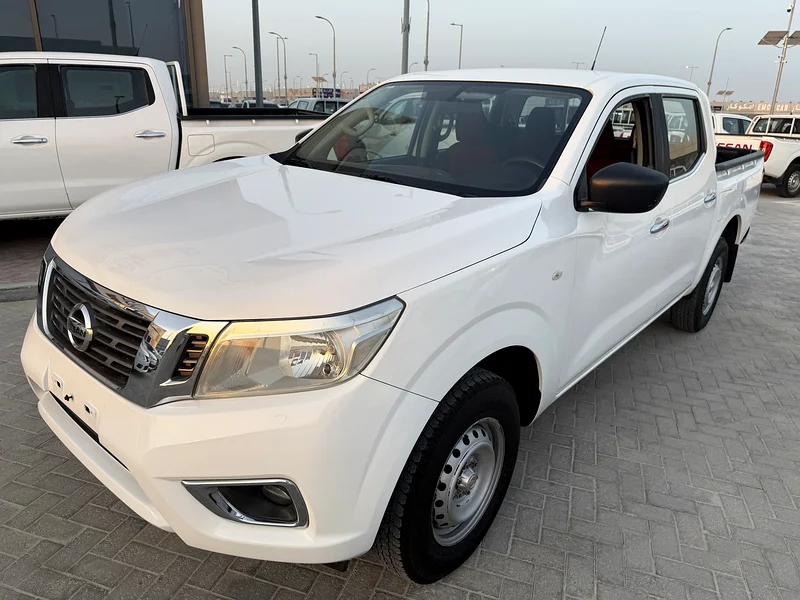 NISSAN NAVARA SE (( 2020 )) Gcc ..,631680313909791123