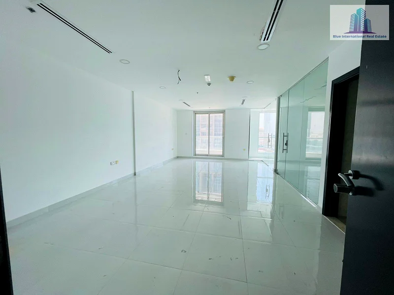 Prime Location | Fitted Office | Glass Partitions | Lake view62935673220481111