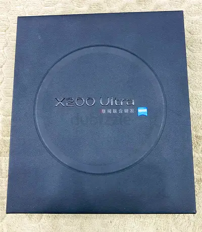 Vivo X200 Ultra 16GB+ 512GB color Black