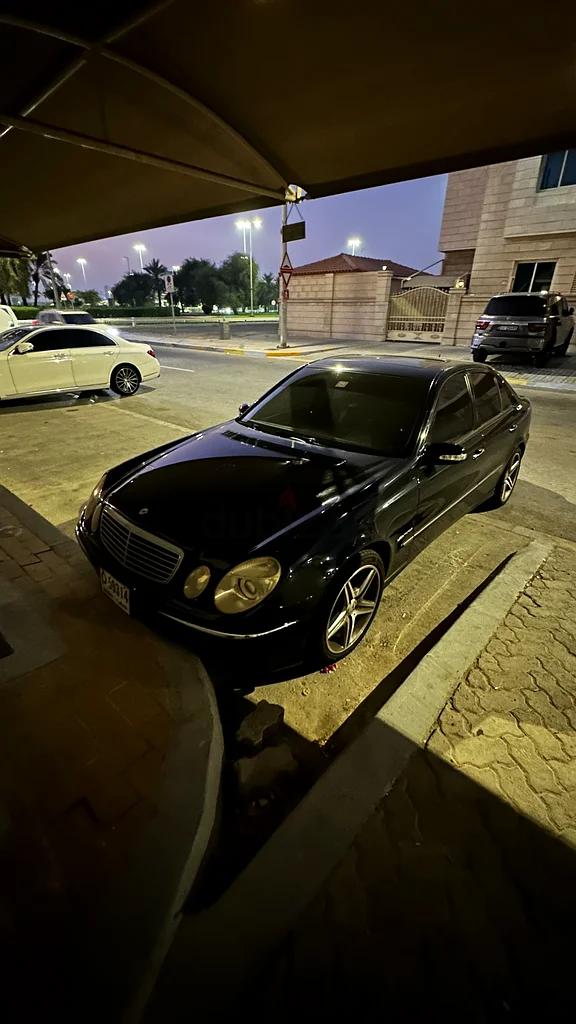 E 500 very clean63229643581955114