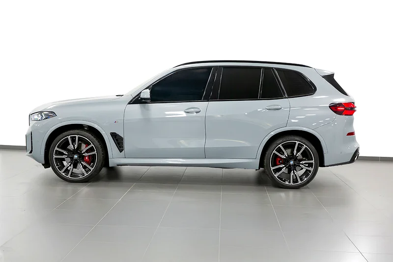 بي إم دبليو X5 xDrive40i م سبورت برو (رقم المرجع# 149671)63160610886274111