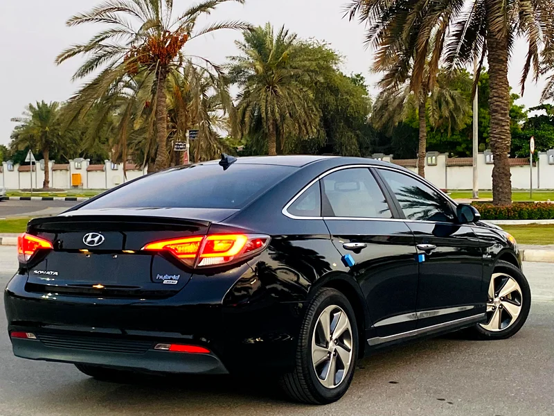 Hyundai Sonata Hybrid Limited 2016, fully optional - completely accident-free - in excellent condition63177100763394113