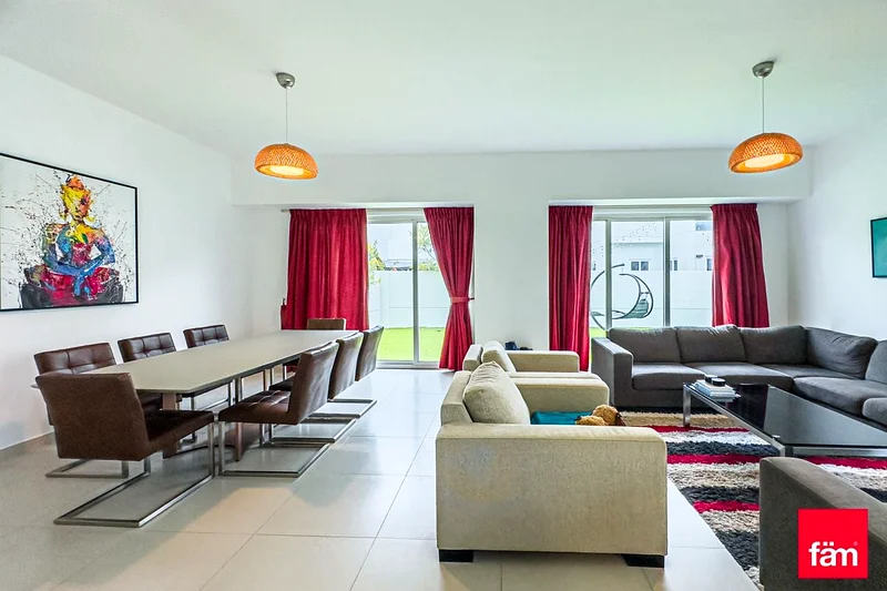 3 Bedroom l Prime Location l Near the Pool62937619223171112