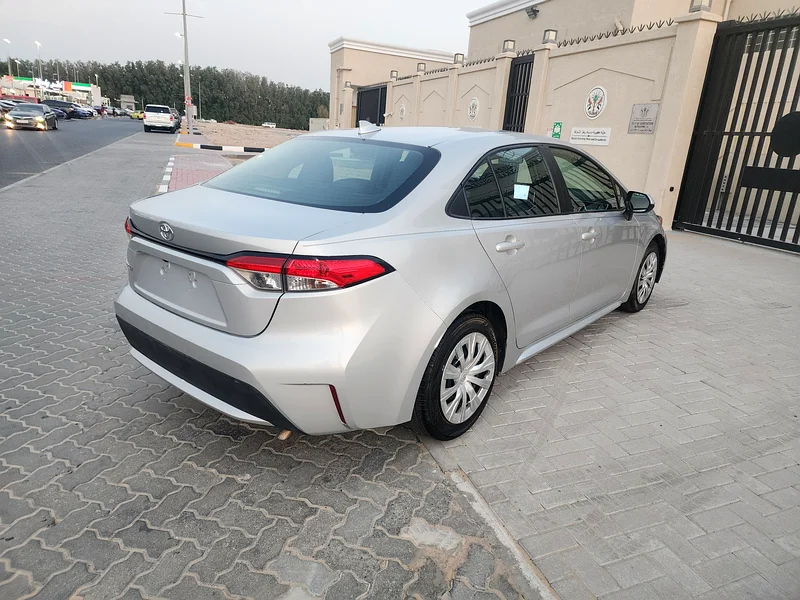 Toyota COROLLA 2021 LE VERY CLEAN IN SIDE AND OUT SIDE 100%63147211006721114