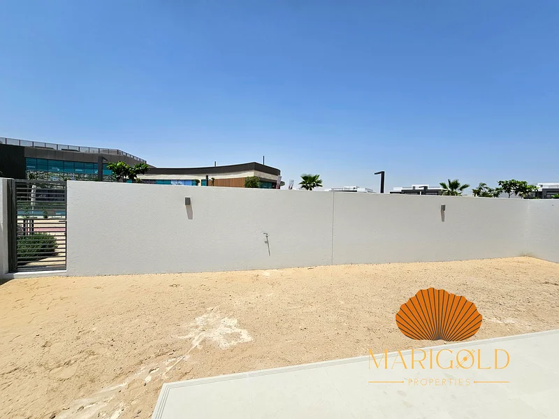 READY TO MOVE IN | BRAND NEW | PREMIUM VILLA63751682651393113