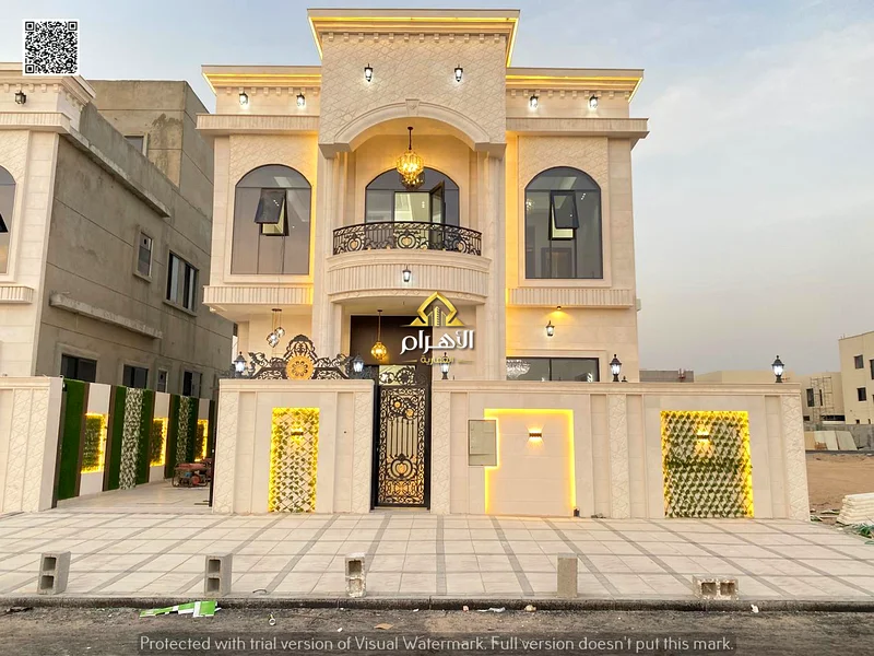 رسوم التسجيل متضمنة_ تشطيب فاخر_ الطابق الأرضي، الطابق الأول وطابق السطح_ 6 غرف نوم_ موقع مميز_ فرصة ذهبية_ للبيع63902866191361110