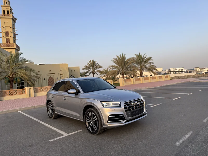 Audi Q5 2018 S LINE  top line 52,00063156039069698112
