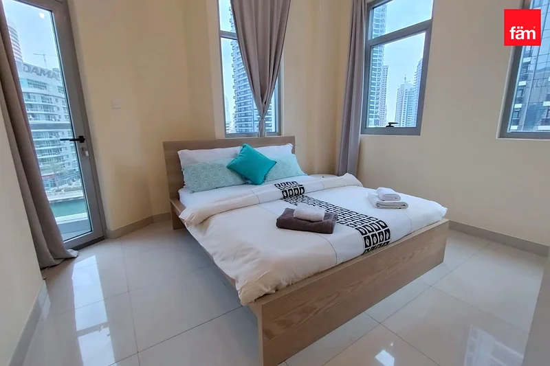 Luxury amenities | Furnished | Corner Unit64039157525891113